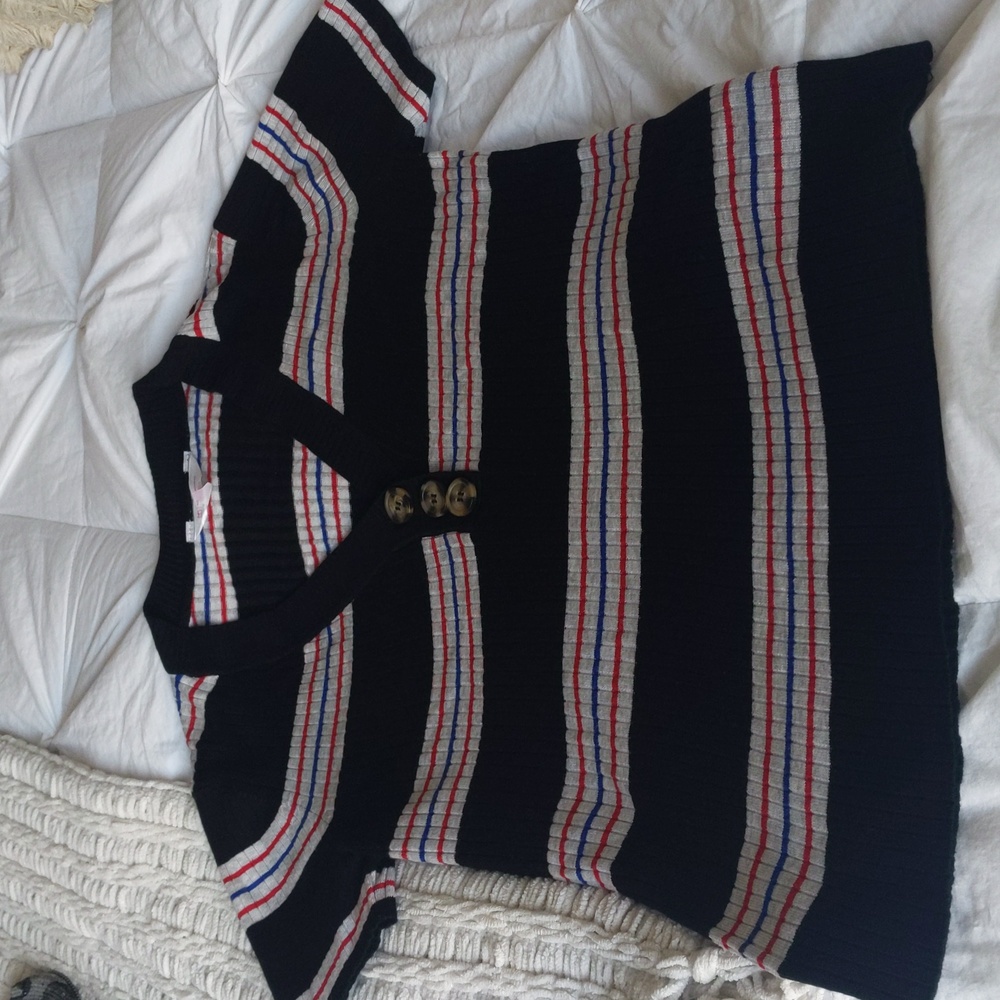 Woman's ribbed top